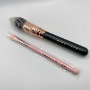 MOTD COSMETICS Eyeshadow and Powder Brush